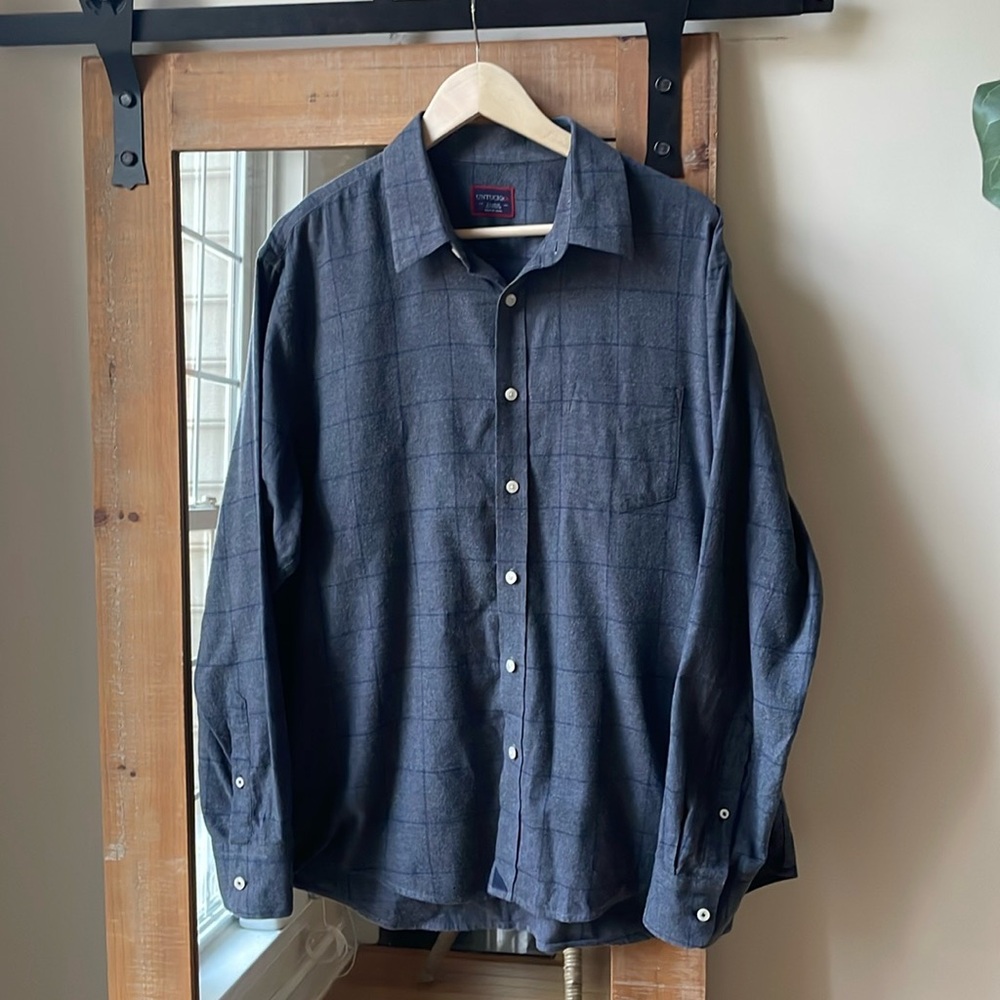 UNTUCKit Flannel Dress Shirt Size XL